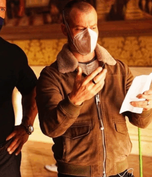 Red Notice 2021 Rawson Marshall Thurber Brown Jacket