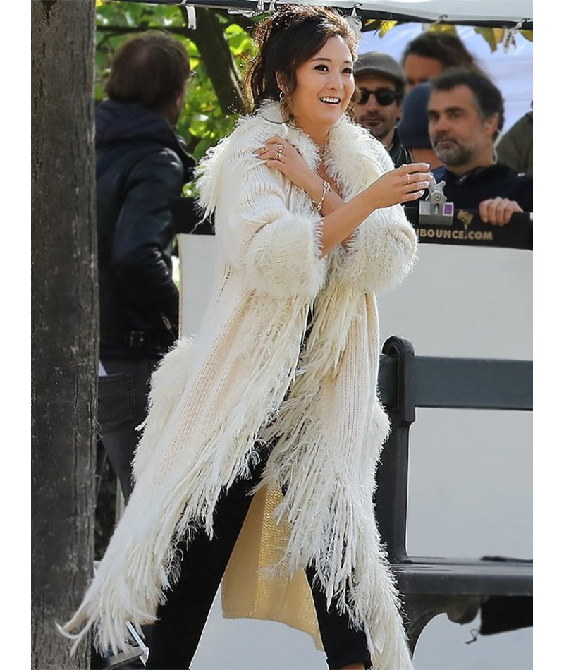Emily In Paris Ashley Park Fur Collar White Coat Emily In Paris Ashley Park Fur Collar White Coat