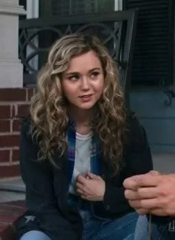  	Stargirl S01 E11 Courtney’s Navy Blue Trucker Jacket