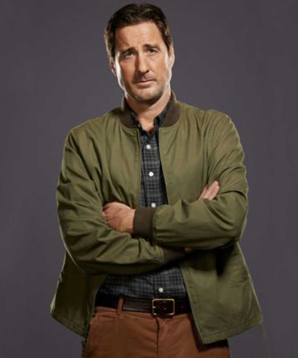 Pat Dugan Stargirl S02 Green Cotton Bomber Jacket Pat Dugan Stargirl S02 Green Cotton Bomber Jacket