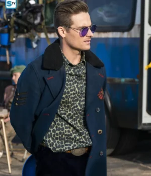  	Kevin Zegers Fear The Walking Dead S04 Blue Coat