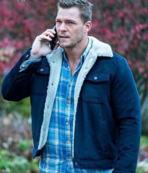  	Alan Ritchson Titans S03 Hank Hall Blue Jacket