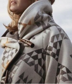  	Yellowstone Kelly Reilly White Poncho Cloak Coat