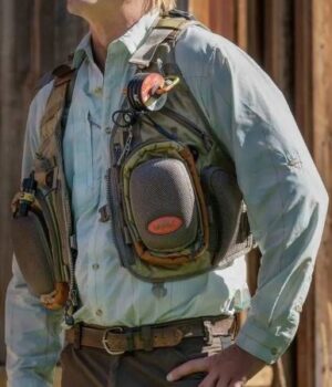  	Josh Holloway Yellow-stone S03 EP05 Vest