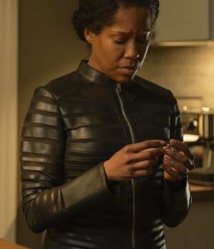  	Regina King Watchmen Black Stripes Leather Jacket