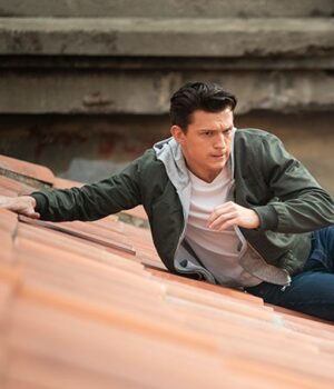  	Tom Holland Uncharted Green Bomber Jacket