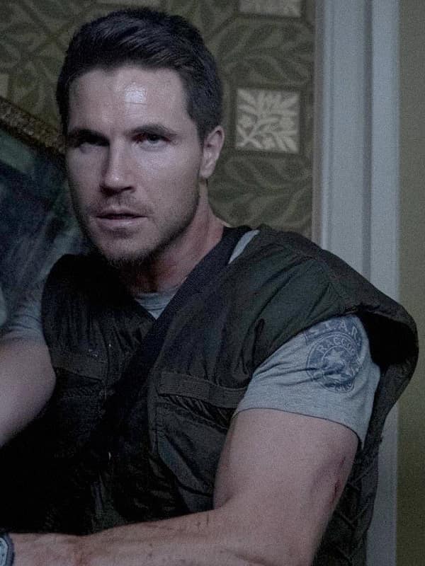 Robbie Amell Resident Evil Welcome to Raccoon City Vest Robbie Amell Resident Evil Welcome to Raccoon City Vest