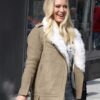  	Hilary Duff Younger White Fur Collar Camel Color Jacket
