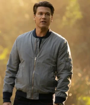  	DCs Legends of Tomorrow S07 Nick Zano Grey Jacket