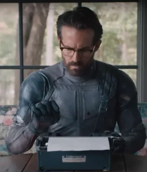  	Ryan Reynolds Deadpool 03 Black Jacket