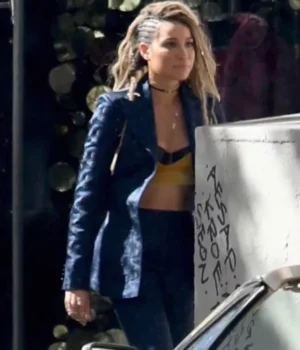  	Black Canary Birds of Prey Coat