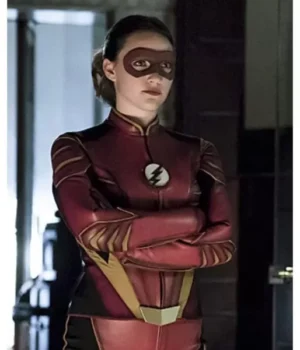  	The Flash Violett Beane Red Jacket