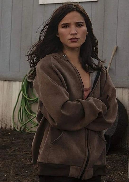 Yellowstone Monica Dutton Hooded Fleece Jacket Yellowstone Monica Dutton Hooded Fleece Jacket