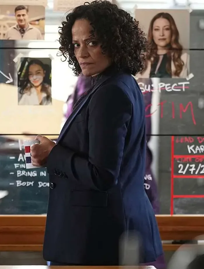 Selena High Potential S01 Blazer Selena High Potential S01 Blazer