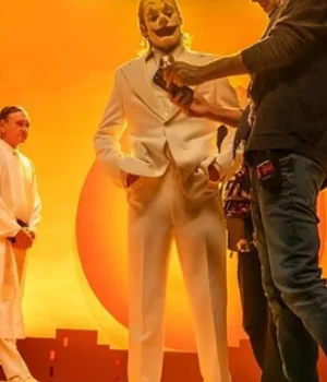 Joker: Folie à Deux (Movie 2024) Joaquin Phoenix White Suit product image
